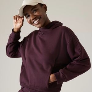 Athleta Cabernet Cozy Karma Sweatshirt